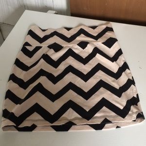 Bodycon mini skirt